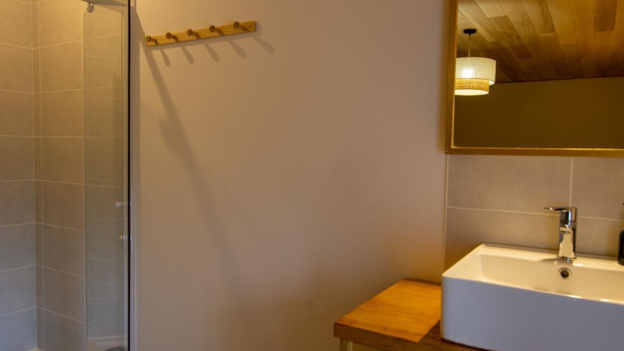 Photo of Bathroom in Saint-Estephe