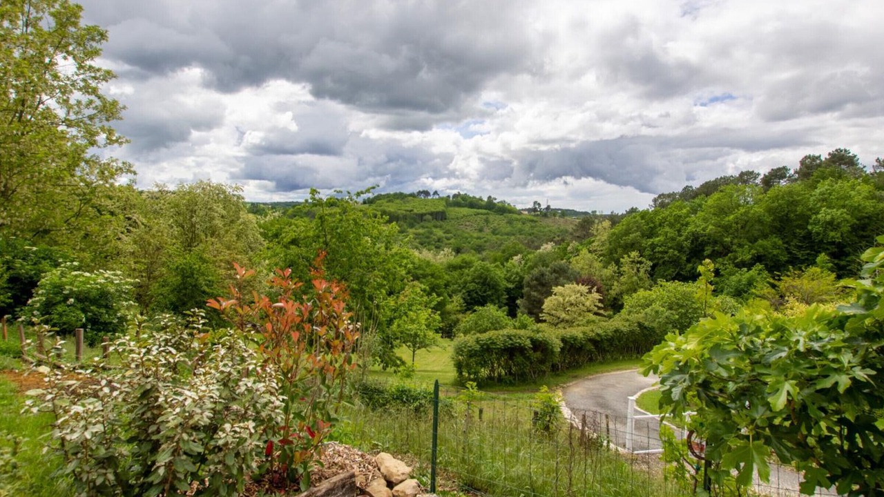 Photo of Outdoor in Saint-Andre-dAllas