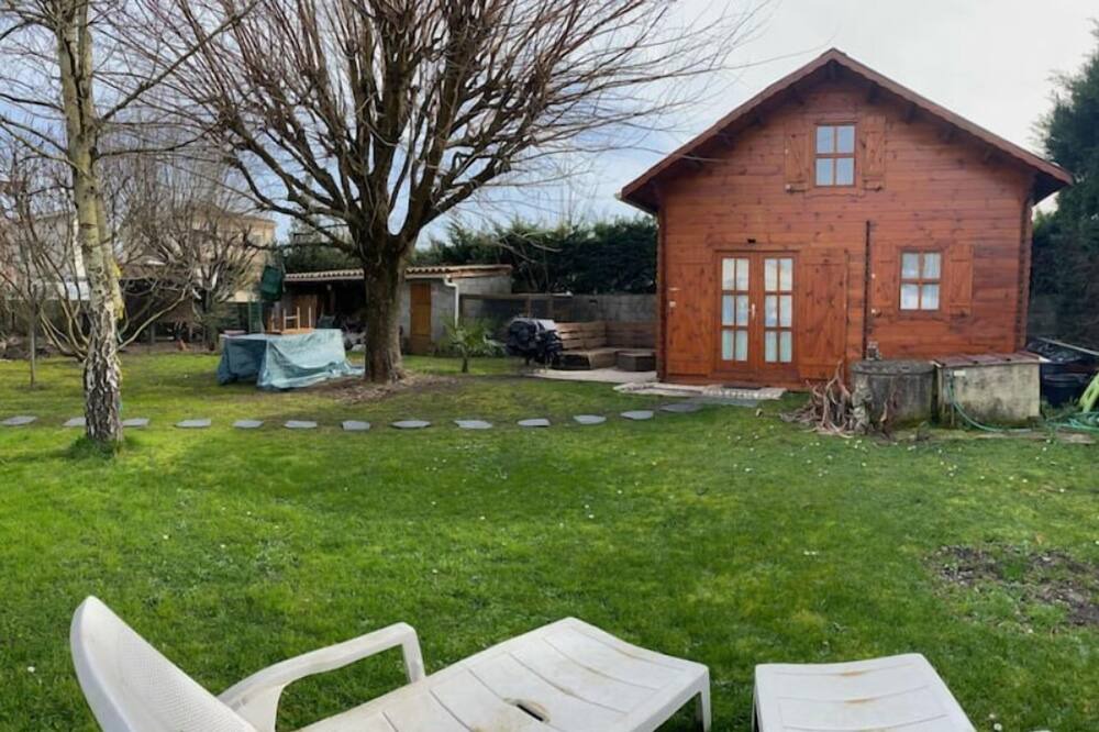 Photo of Outdoor in Villenave-d'Ornon