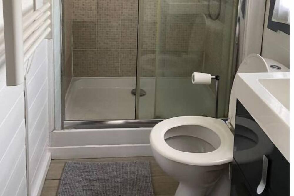 Photo of Bathroom in Villenave-d'Ornon