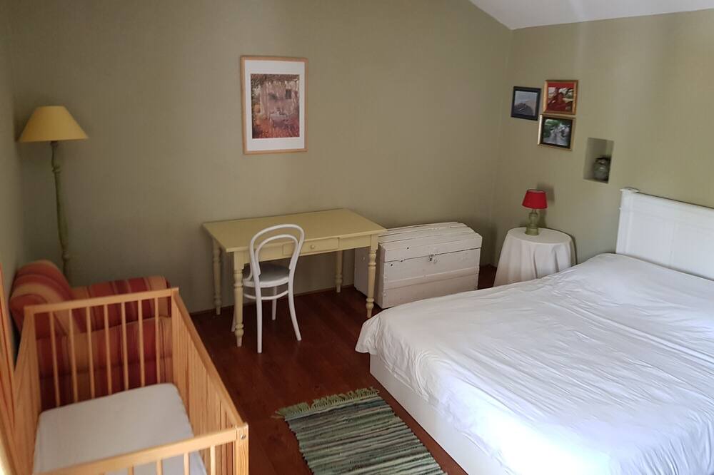 Photo of Bedroom in Seguret