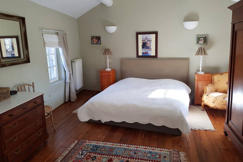Photo of Bedroom in Seguret