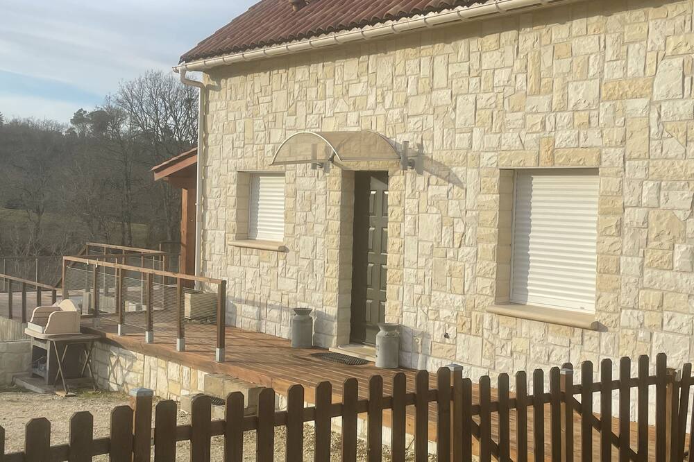 Photo of Outdoor in Saint-Cybranet