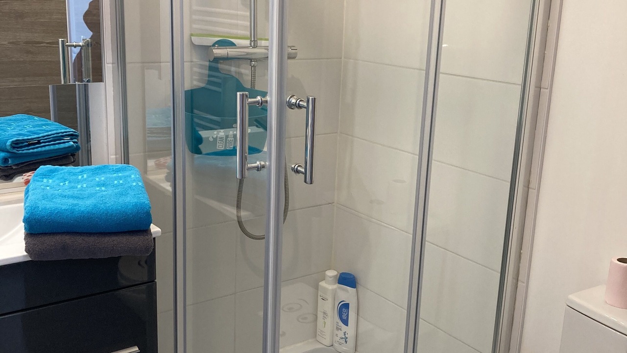 Photo of Bathroom in Vouneuil-sous-Biard