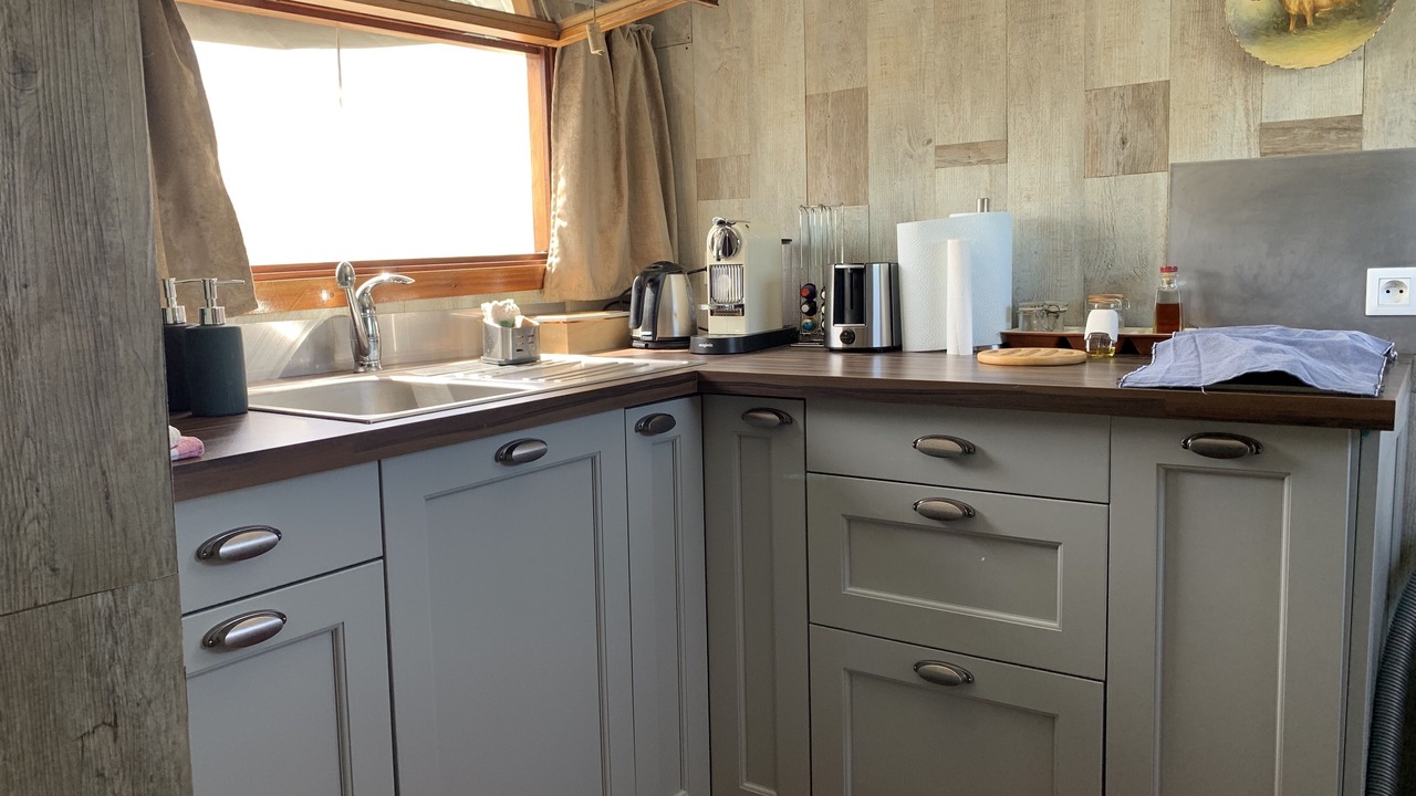 Photo of Kitchen in Bassins a Flot