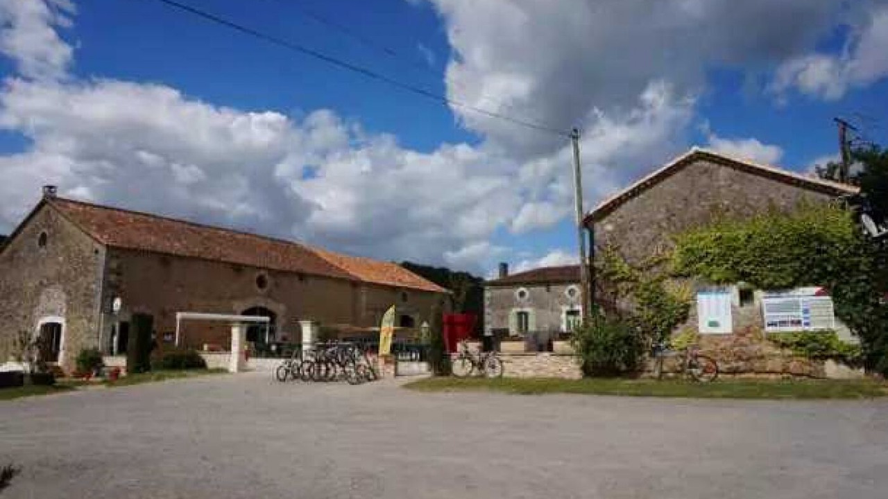 Photo of Outdoor in Eymouthiers