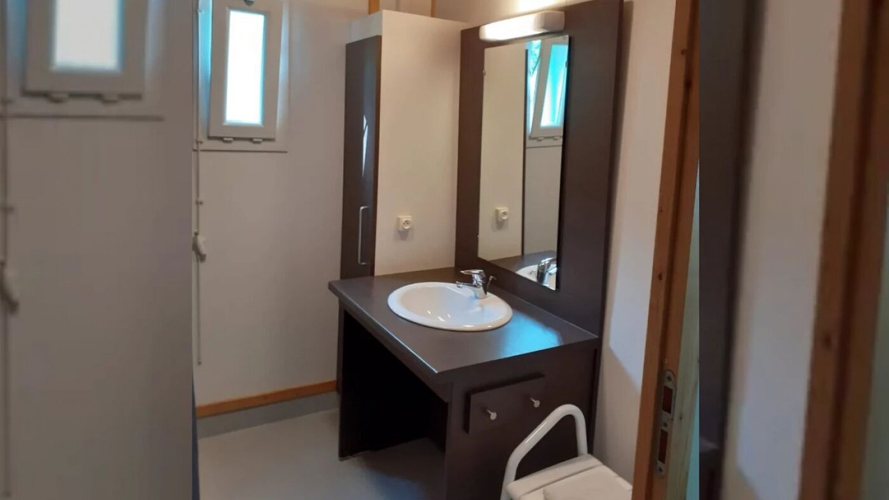 Photo of Bathroom in Navarrenx