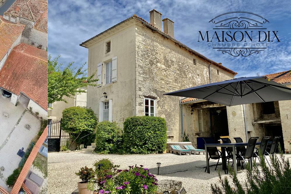 Photo of Outdoor in Tusson