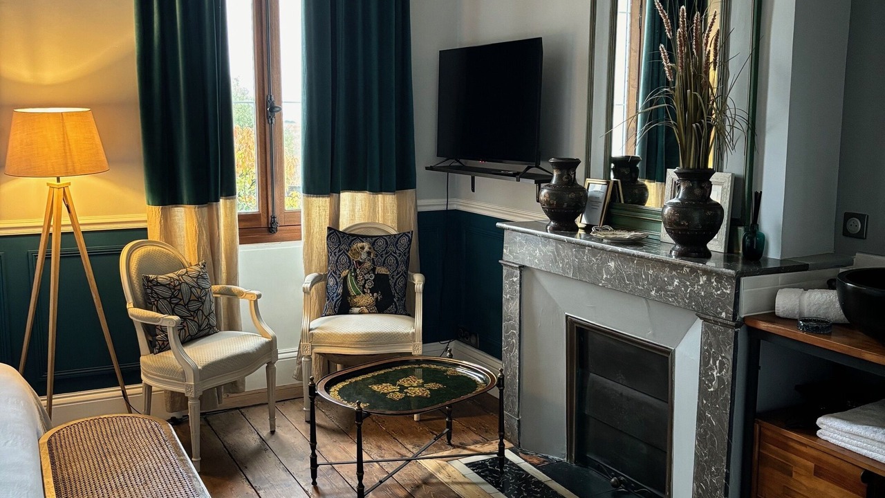Photo of Bedroom in Saint-Estephe