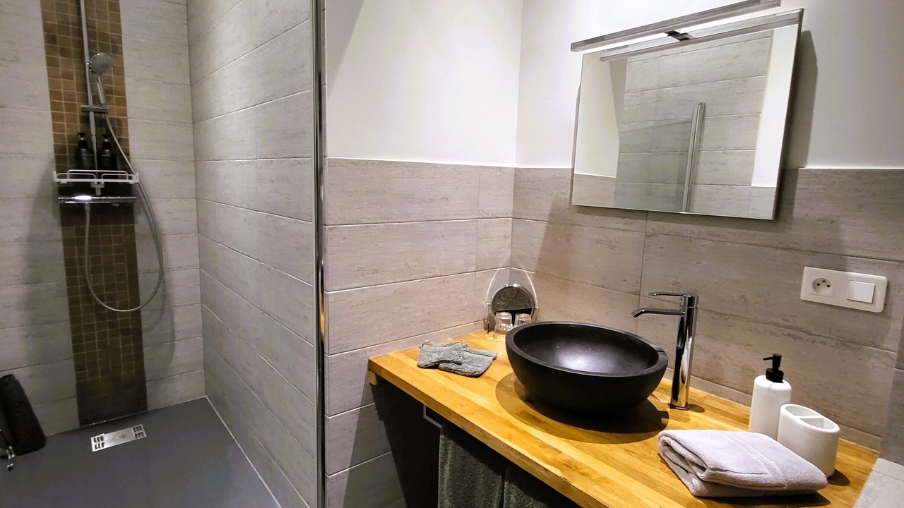 Photo of Bathroom in Challignac