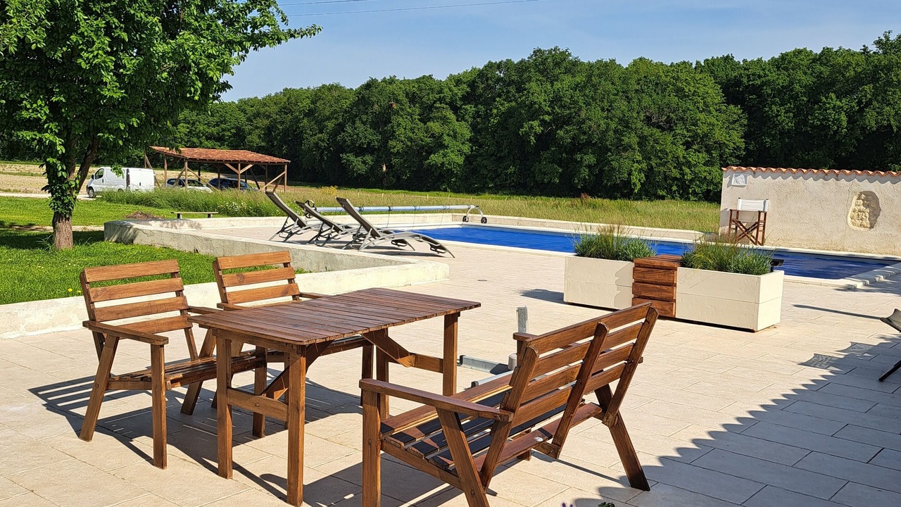 Photo of Outdoor in Challignac