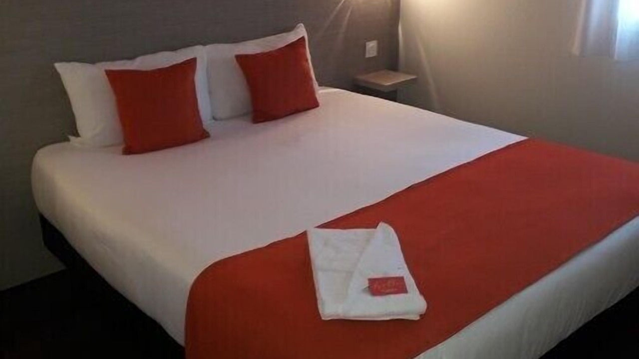 Photo of Bedroom in Cenon
