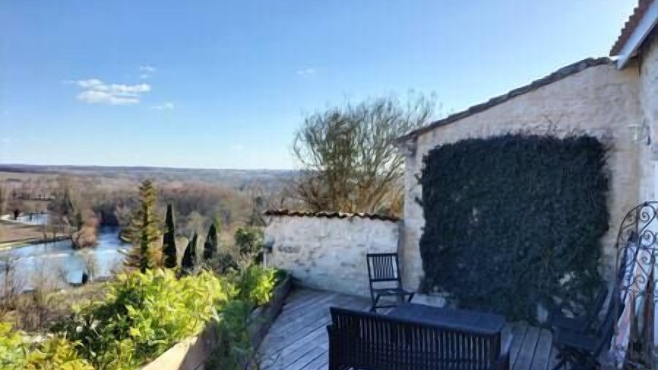 Photo of Outdoor in Saint-Simeux