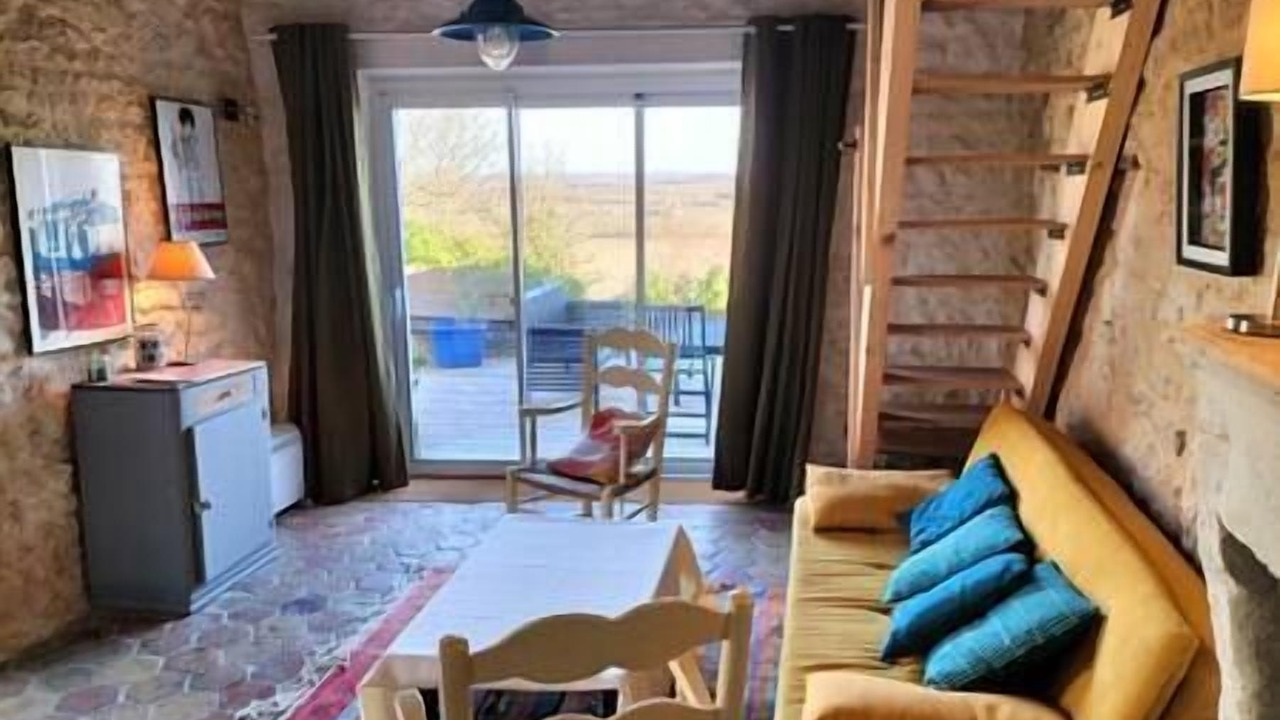 Photo of Livingroom in Saint-Simeux