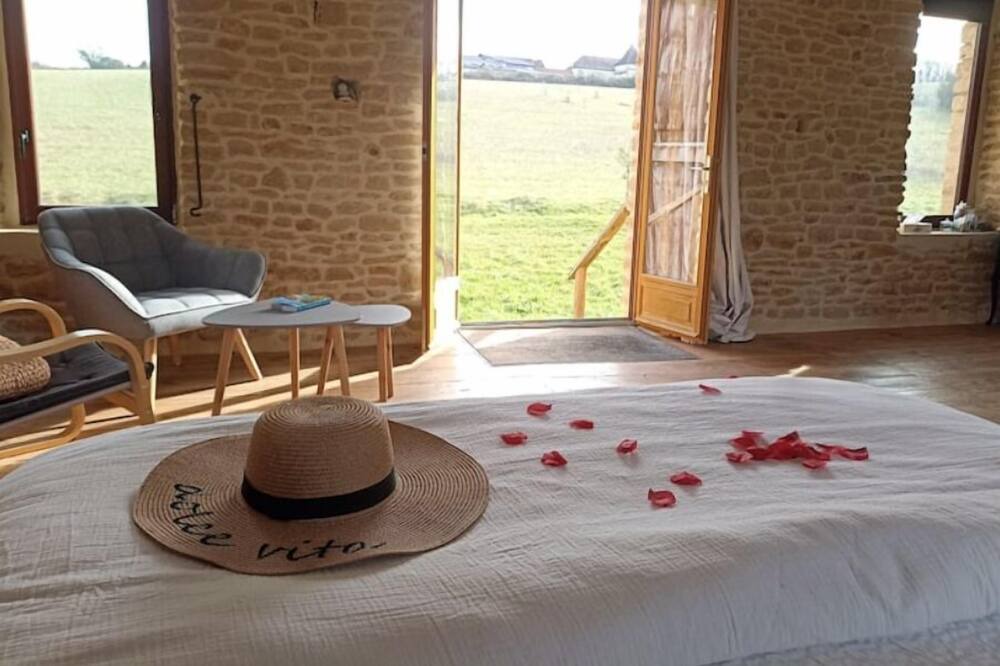 Photo of Bedroom in Proissans