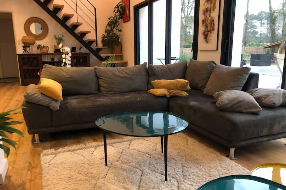 Photo of Livingroom in Pessac