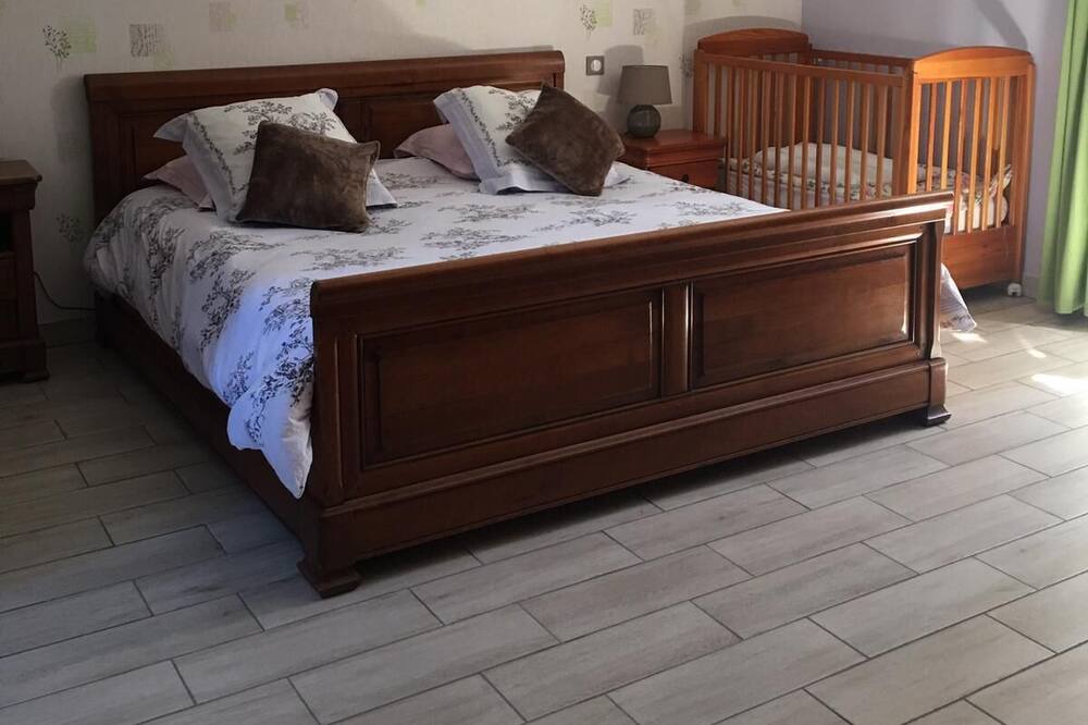 Photo of Bedroom in Archignac