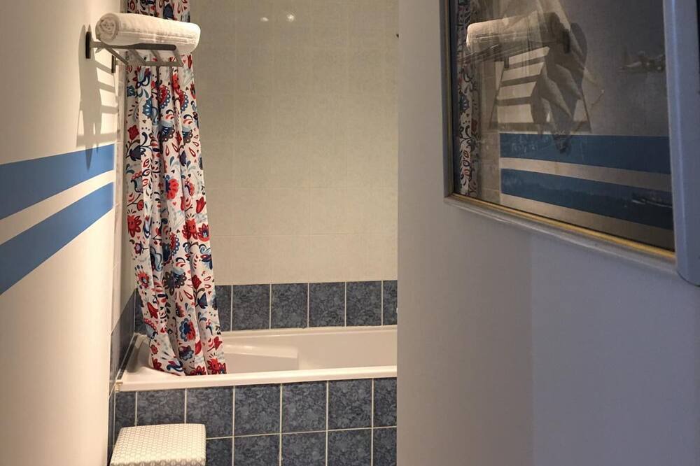 Photo of Bathroom in Archignac