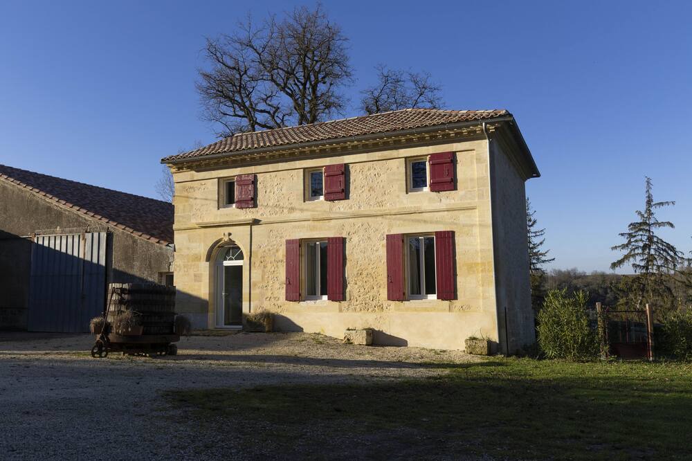 Photo of Outdoor in Naujan-et-Postiac