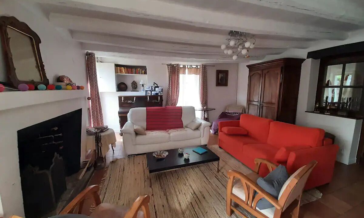 Photo of Livingroom in Beaumont