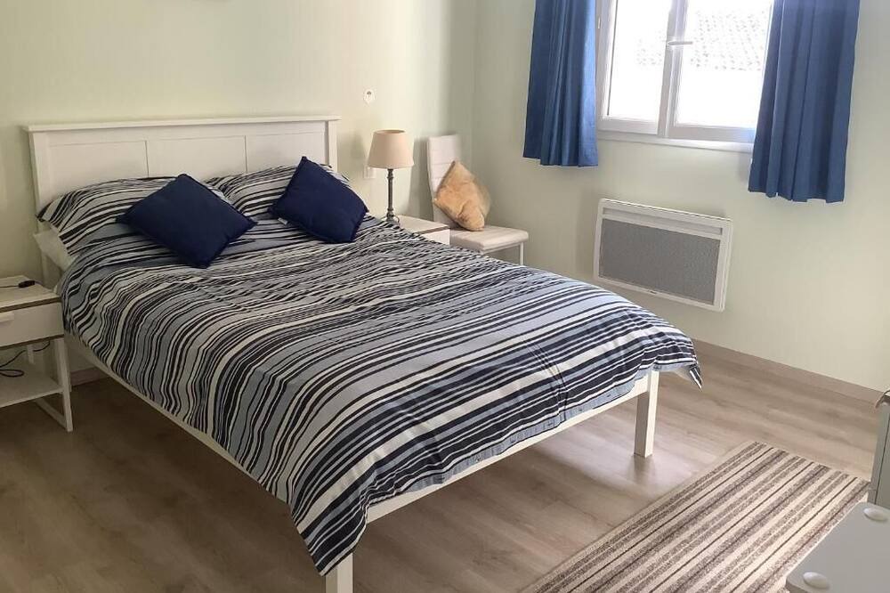 Photo of Bedroom in Gondeville