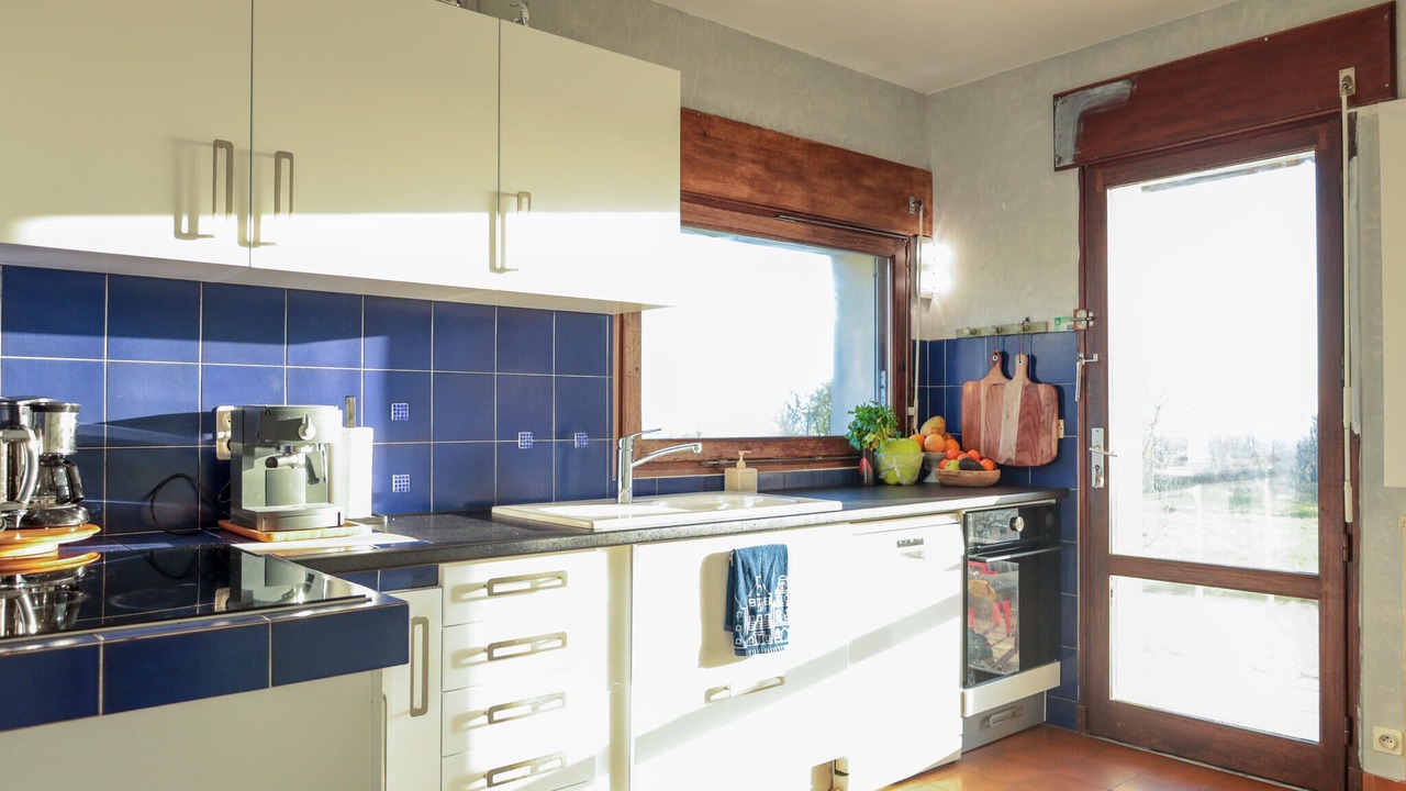 Photo of Kitchen in Tombeboeuf