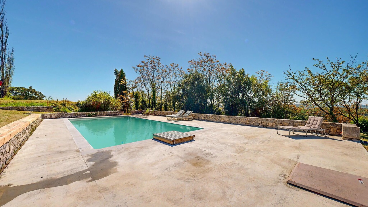 Photo of Outdoor in Tombeboeuf