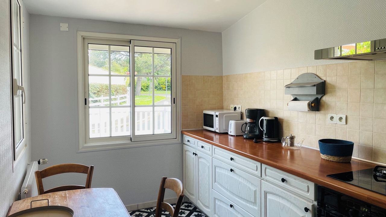 Photo of Kitchen in LHoumeau