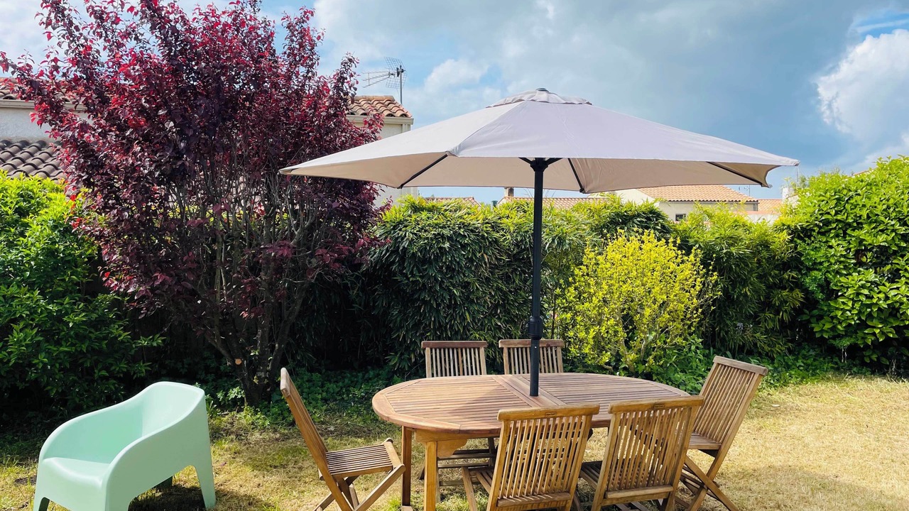 Photo of Outdoor in LHoumeau