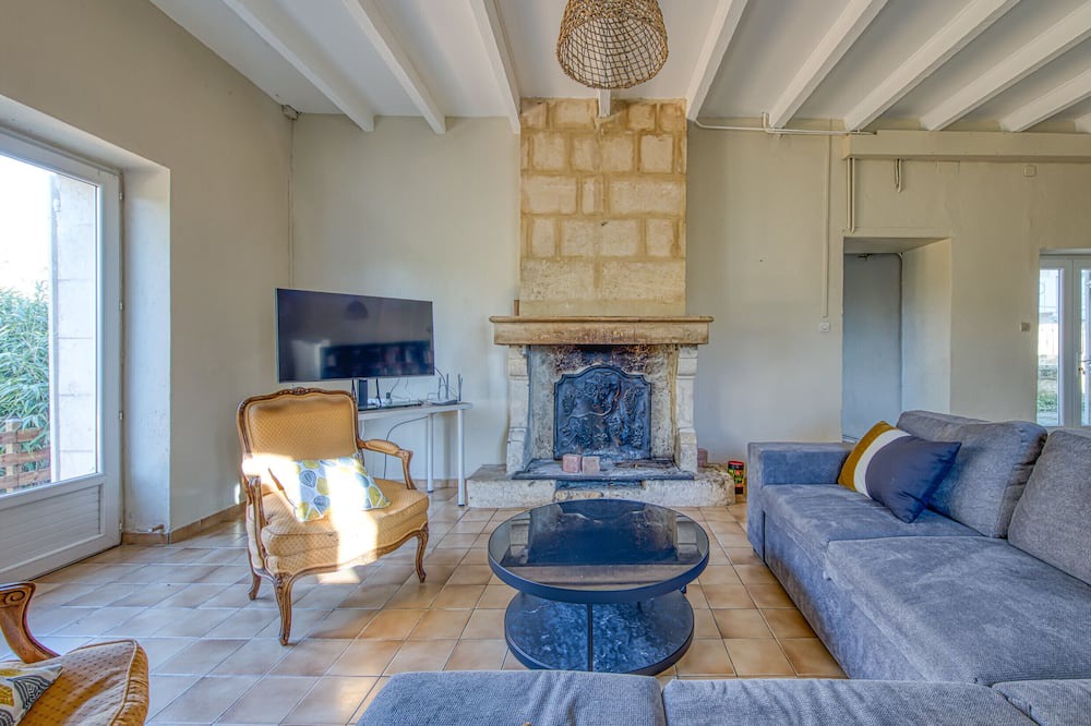 Photo of Livingroom in Rauzan