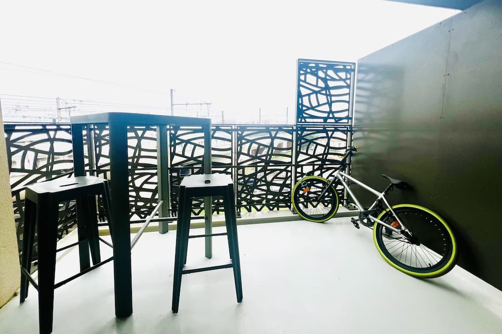 Photo of Outdoor in Cenon