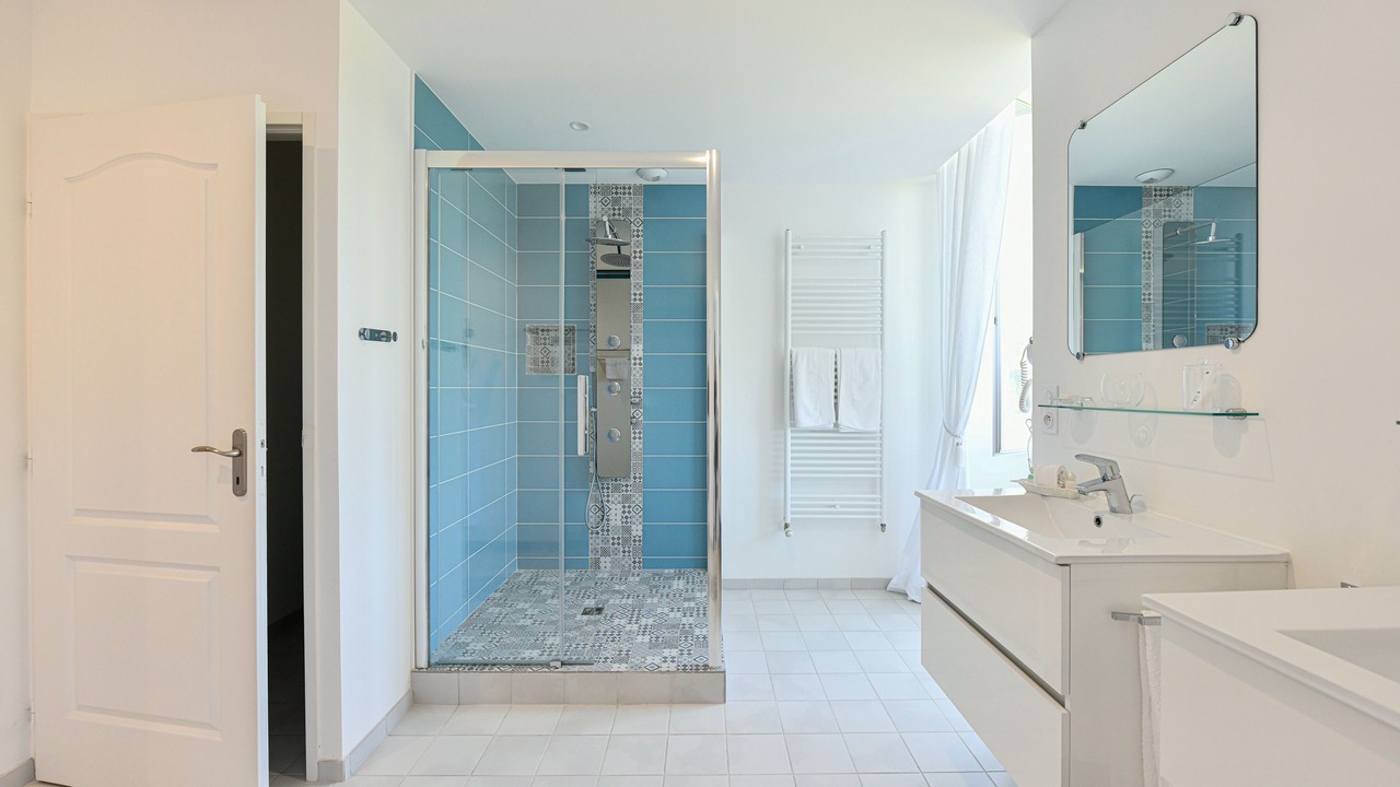 Photo of Bathroom in Ance Feas
