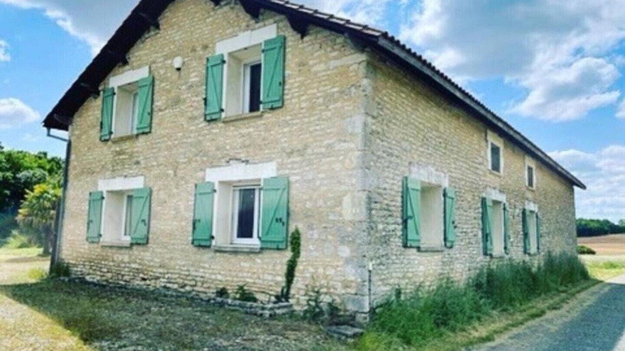 Photo of Outdoor in Puyreaux