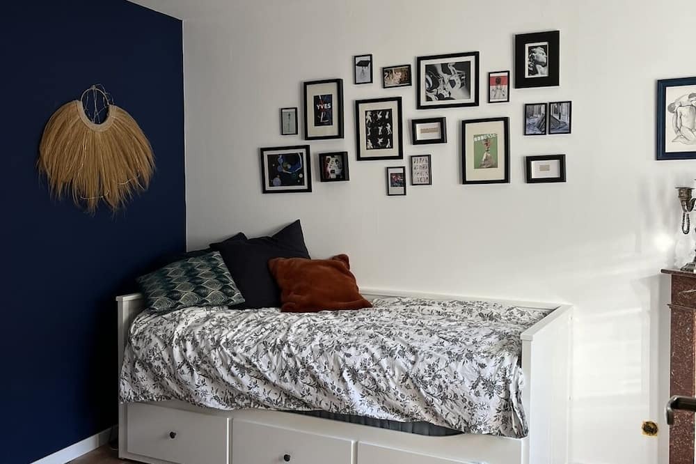 Photo of Bedroom in Begles