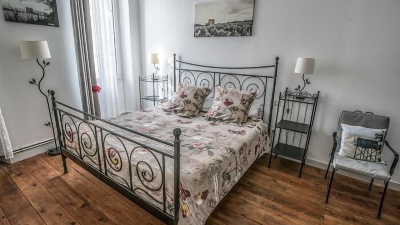 Photo of Bedroom in Lamarque