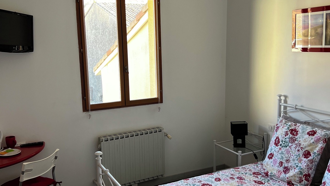 Photo of Bedroom in Lamarque