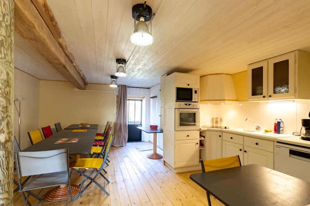 Photo of Kitchen in Savignac-Ledrier