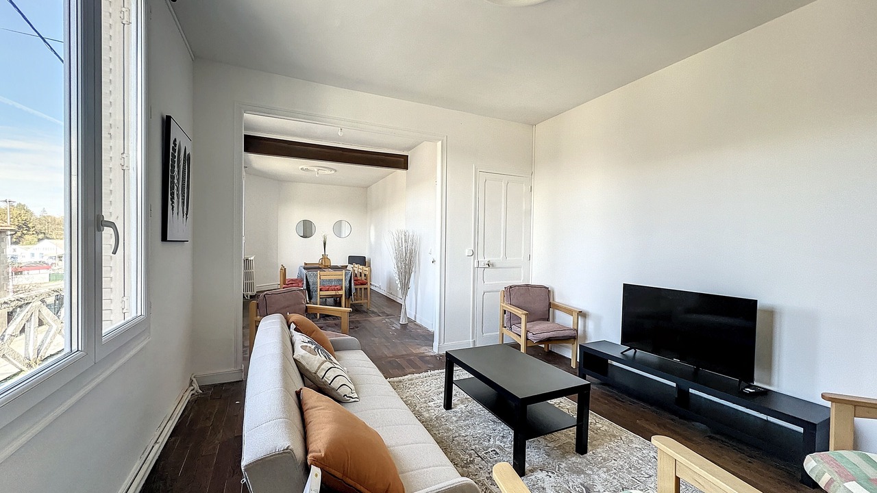 Photo of Livingroom in Bourganeuf