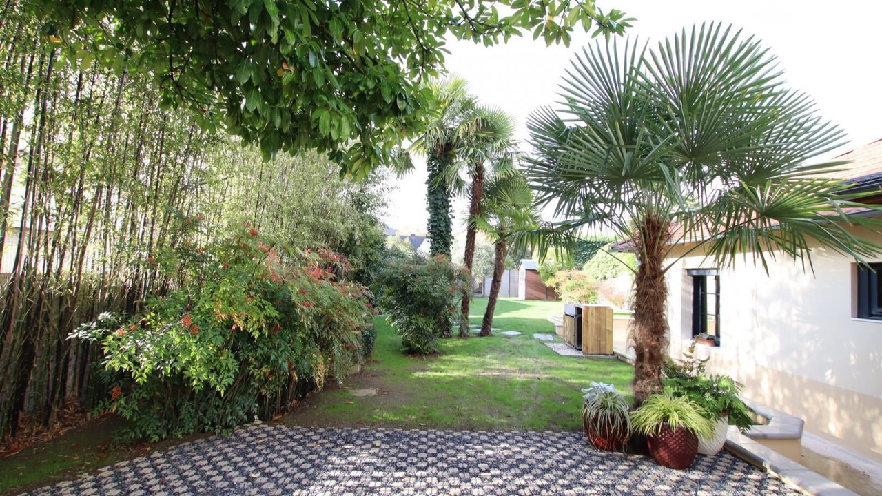 Photo of Outdoor in Jurancon