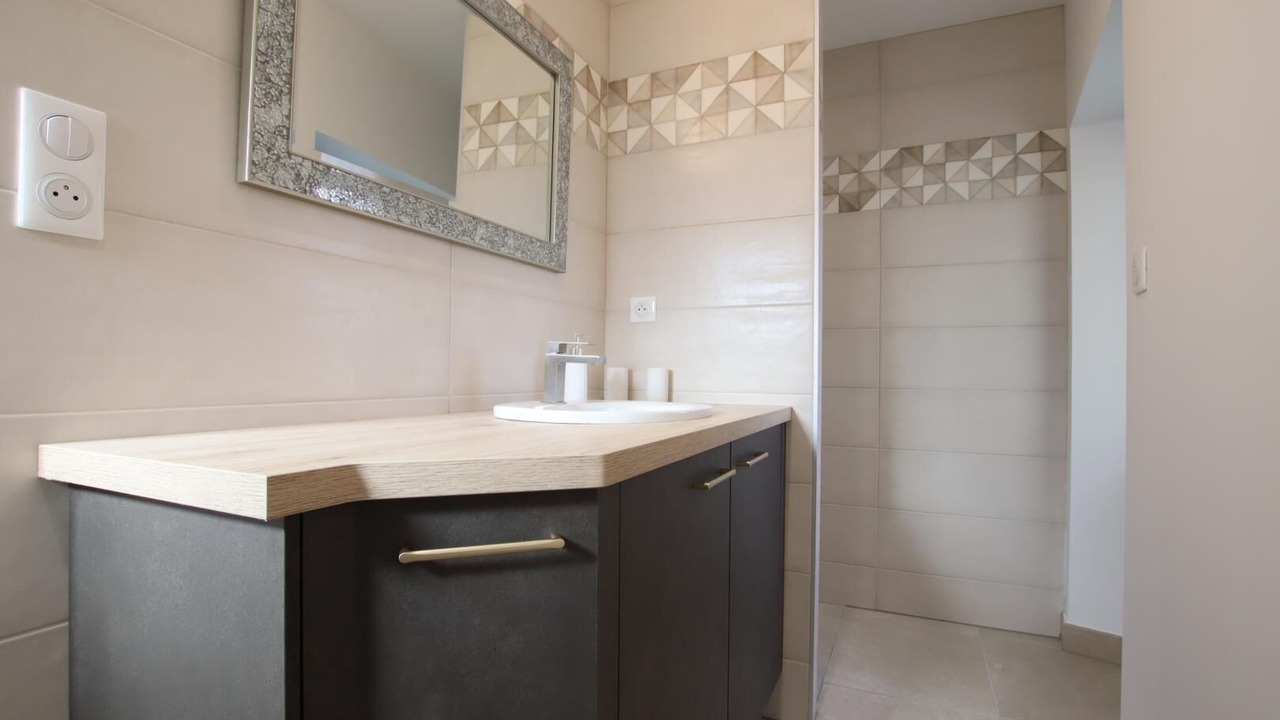 Photo of Bathroom in Jurancon