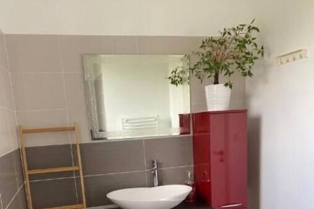 Photo of Bathroom in Hasparren