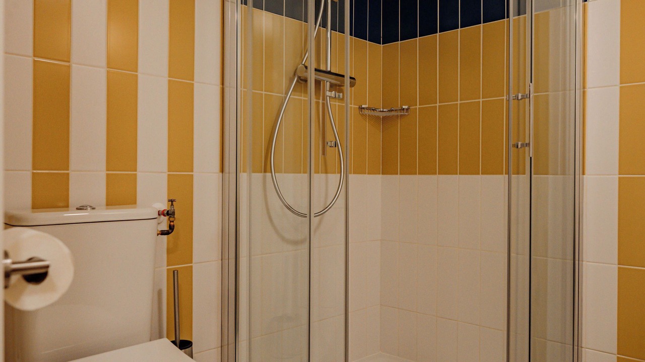 Photo of Bedroom in La Rochelle City Centre