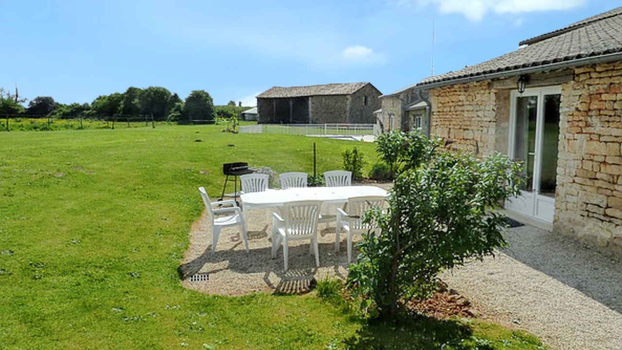 Photo of Outdoor in Saint-Vincent-la-Chatre