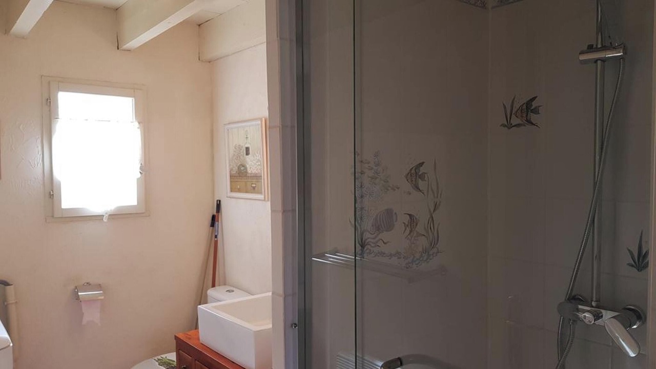 Photo of Bathroom in Bussac-Foret