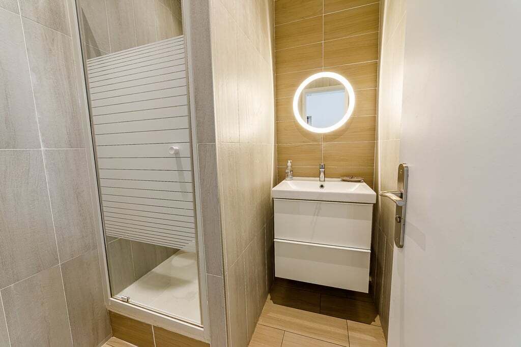 Photo of Bathroom in Le Chapitre