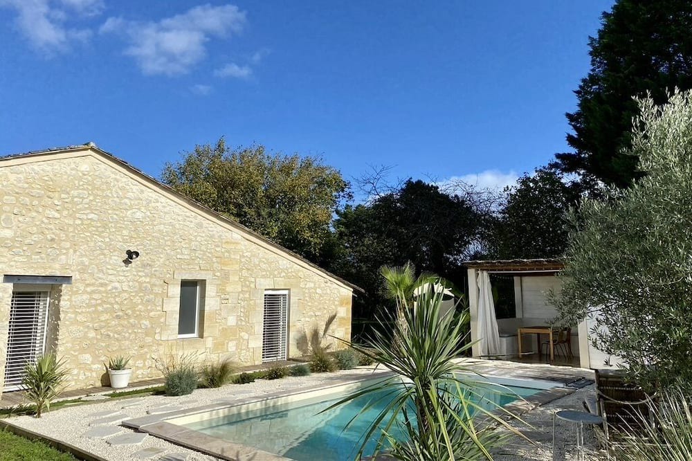 Photo of Outdoor in La Lande-de-Fronsac