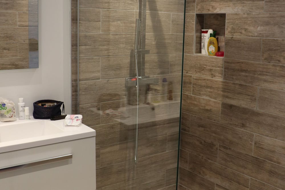 Photo of Bathroom in Armillac
