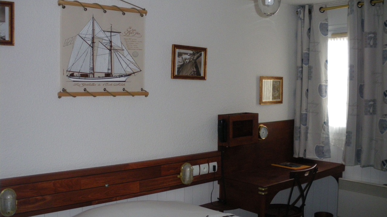 Photo of Bedroom in Poitiers