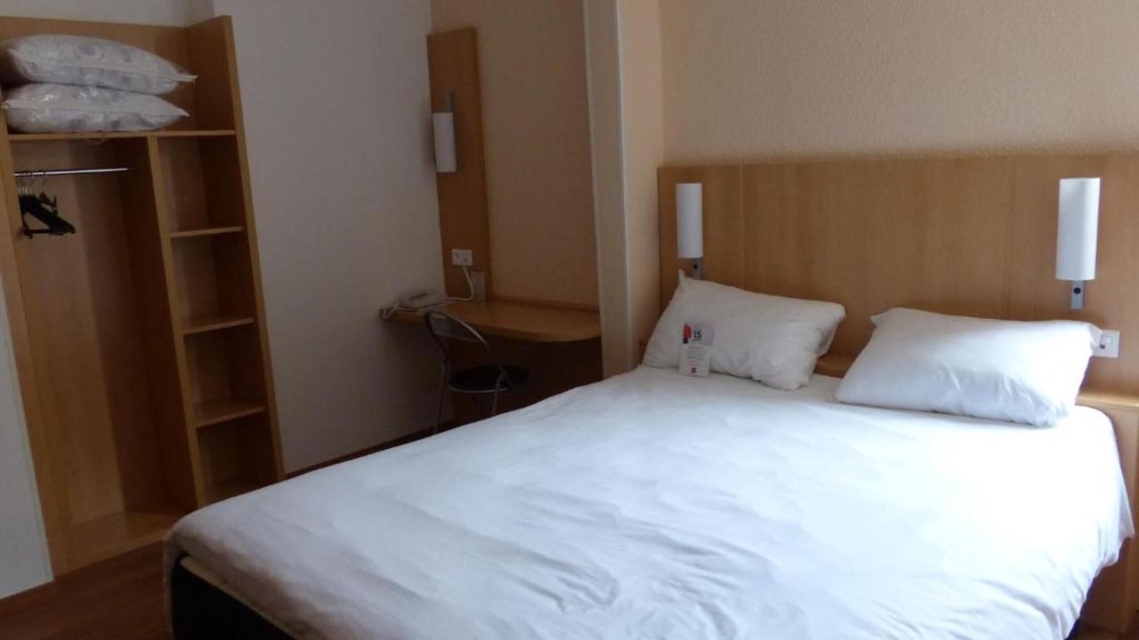 Photo of Bedroom in Perigueux