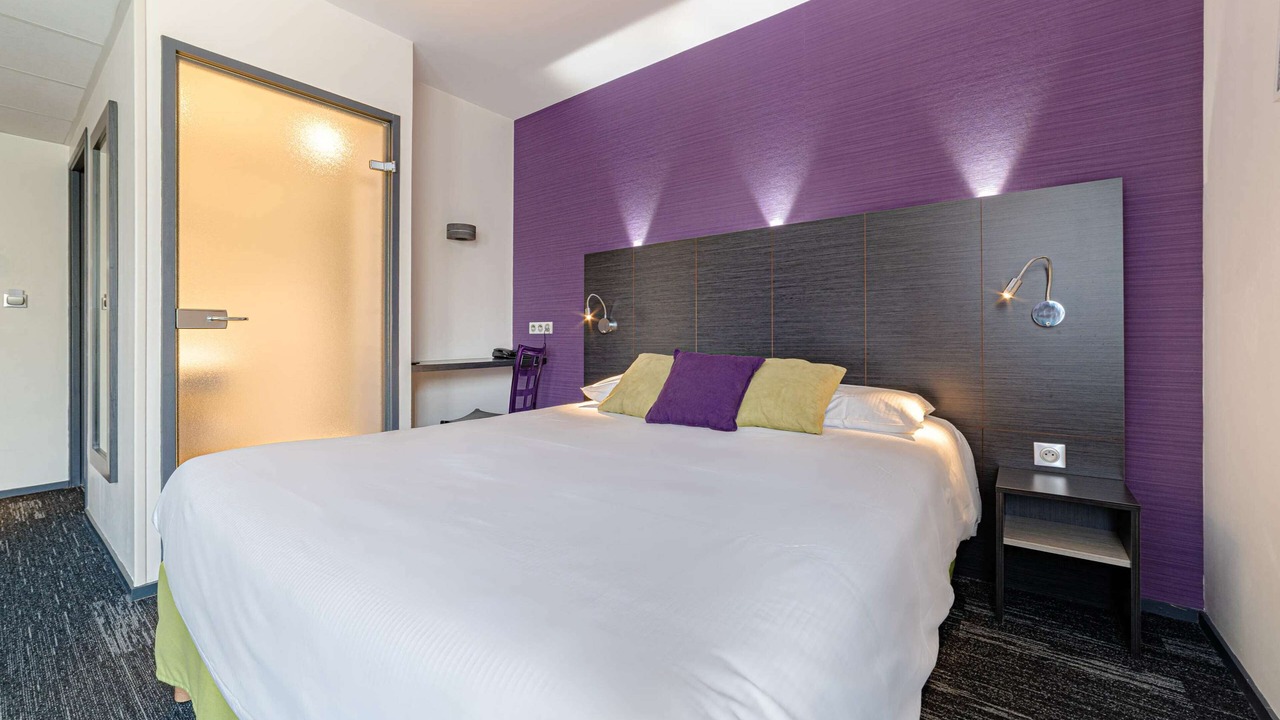 Photo of Bedroom in Limoges
